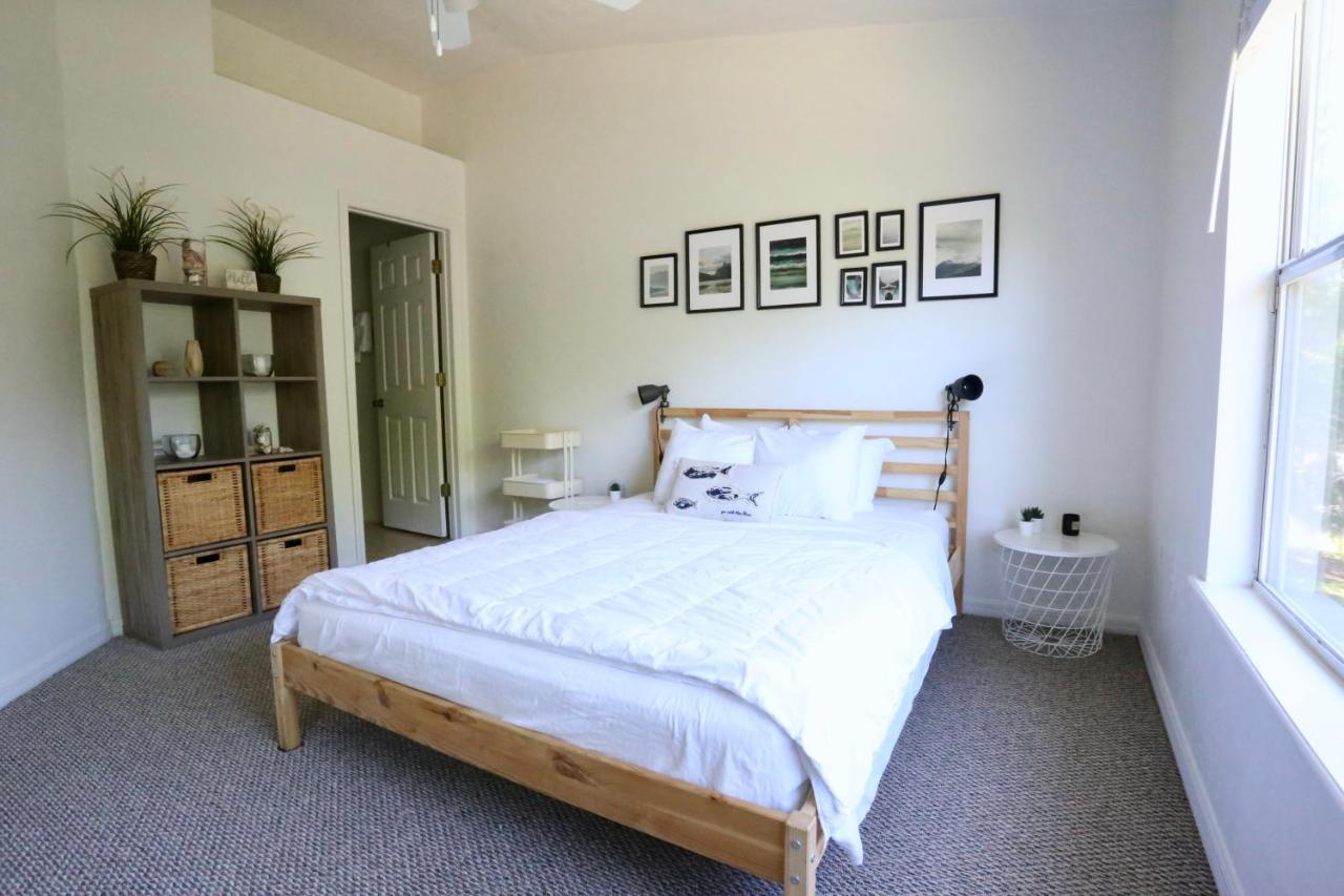 Oaks Modern & Comfy Condo In The Perfect Location Γκέινσβιλ Εξωτερικό φωτογραφία